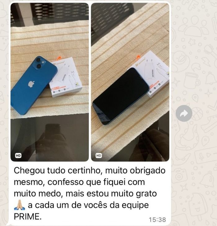 Print de WhatsApp: cliente mostra iPhone e carregador recebidos e diz que chegou tudo certinho